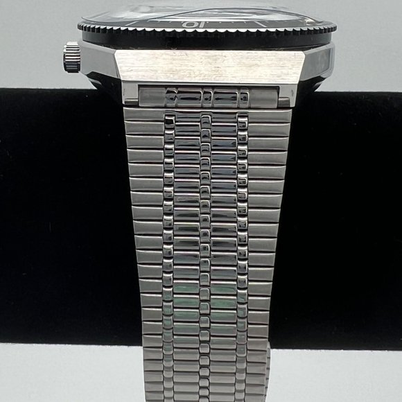 NEW Timex Men's M79 Automatic 40mm Stainless Steel Bracelet Watch - Picture 7 of 8